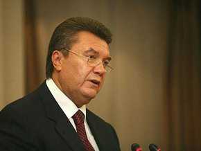 Янукович считает, что статус Севастополя обязывает власть относиться к этому городу с особым вниманием