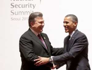 Американские политтехнологи по-прежнему консультируют Януковича, – СМИ