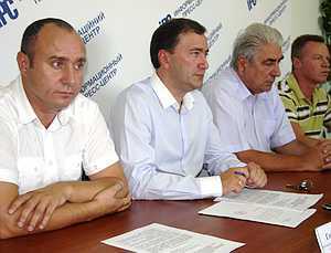 Севастопольские оппозиционеры просят Януковича отстранить Яцубу от должности на время выборов
