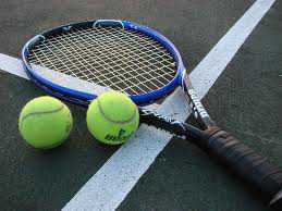 В Симферополе прошёл последний в году теннисный турнир на открытом воздухе