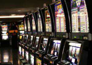 Севастопольцу, открывшему подпольное казино, грозит до полумиллиона гривен штрафа