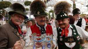 Меньше пива – больше драк: в Мюнхене завершился Октоберфест