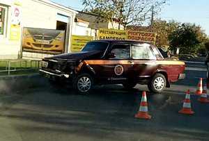 В Столице Крыма автомобиль МЧС попал в ДТП
