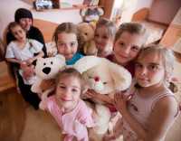 Четыре семейных детских дома в Евпатории поселят в одном доме