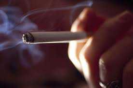 В Австралии предлагают ввести лицензию на курение