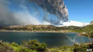 В Аргентине и Чили объявили тревогу из-за извержения вулкана