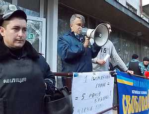 Мохник: «Свобода» возмущена сохранением Табачника в новом Кабинете Министров Украины