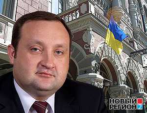 Политолог: Арбузов уже весной может сменить Азарова в правительстве Украины