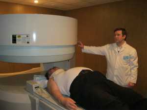 Ливадийской больнице купили магнитно-резонансный томограф