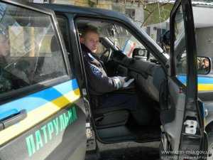 Симферопольские патрульные оперативно вышли на след двух грабителей