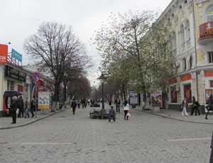Центральные улицы Симферополя обновят ко дню города