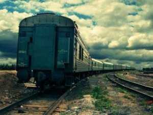 Поезд сбил насмерть мужчину в Крыму