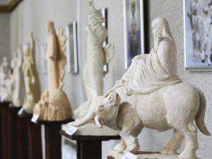 В симферопольском музее можно встретить Да Винчи и Конфуция