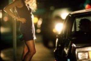 Бизнесвумен из Севастополя вербовала украинок для занятия проституцией в Италии