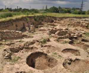 Совмин подготовил план борьбы с незаконными археологическими раскопками в Крыму