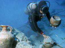 В Феодосии откроют центр подводной археологии