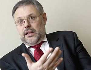 Хазин советует Украине искать рынки сбыта