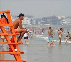Спасатели проверят пляжи Крыма перед купальным сезоном