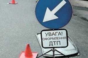 В Крыму водитель, скрываясь с места ДТП, укусил свидетеля и переехал второго