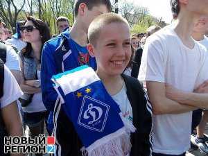 В Киеве прошёл массовый митинг футбольных фанатов и «Свободы»