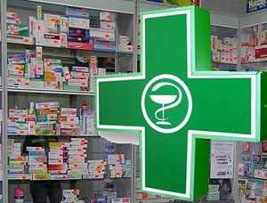 «Альфа-Крым» монополизировала аптеки при больницах Симферополя