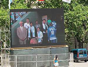 Новинского рекламируют на главной площади Севастополя – узнаваемости нет