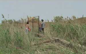 В Феодосии демонтирован забор вдоль береговой полосы