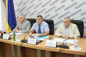 На заседании Центра законодательных инициатив при Верховной Раде АР КРЫМ обсудили наболевшие вопросы