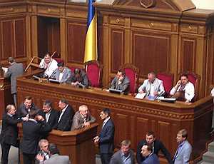 Рыбак: Парламент перестанет «свистеть и тупотеть», когда депутаты притрутся