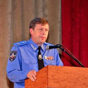 В крымском Главке милиции отметили 90-летний юбилей службы участковых инспекторов милиции