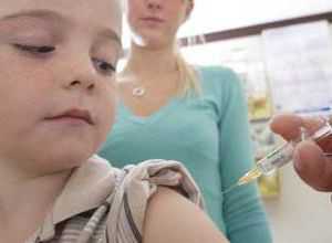 Украина сняла запрет на вакцины, после которых умерли 11 детей