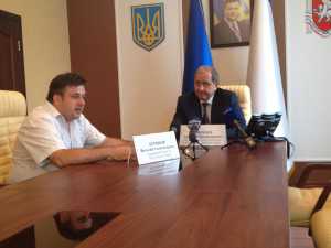 Могилёв пообещал помочь киевской фирме, строящей бассейн «Динамо» в Столице Крыма