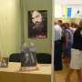 В Ялте открыли выставку Никаса Сафронова «Избранное»