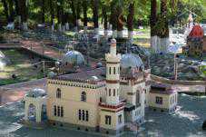 В Бахчисарае открыли парк миниатюр