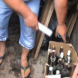 Крымские правоохранители изъяли из оборота более 500 литров фальсифицированной алкогольной продукции