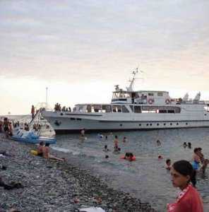 Морской инспекции поручили находить каждый месяц в Крыму 200 судовладельцев-нелегалов