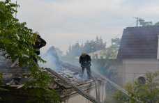 В Севастополе горел заброшенный дом