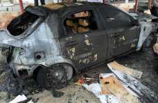 В Севастополе сгорело два автомобиля