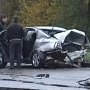 При аварии из авто под каолёса другой машины вылетели две женщины