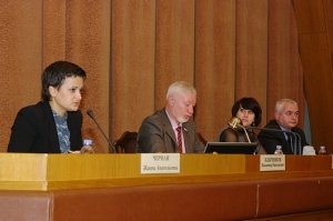 В парламенте Крыма обсудили вопросы участия местных советов во Всеукраинском конкурсе проектов и программ развития местного самоуправления в 2014 году