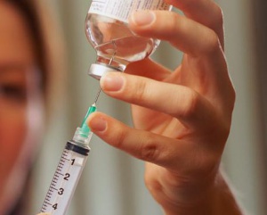 Ялтинские медики и управленцы просят защитить их от гриппа
