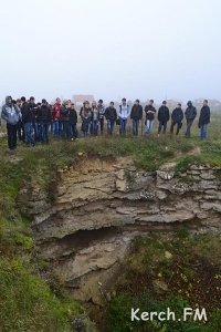 Студенты Керчьполитеха посетили штольни Аджимушкайских каменоломен