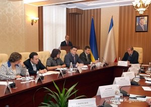 В Крыму разработают предложения по повышению эффективности работы госздравниц
