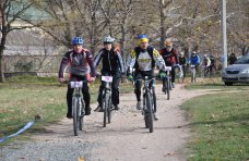 В благотворительной велогонке в Столице Крыма поучаствовали 67 спортсменов