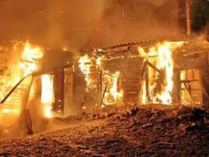 На пожаре под Саками сгорел местный житель