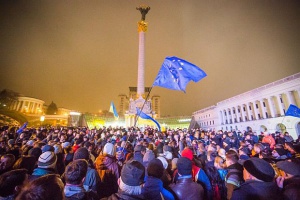 На Евромайдан в Киев уехала первая тысяча крымчан – данные нардепа