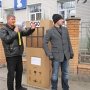 Жители общежития в Столице Крыма устроили митинг-представление у здания суда