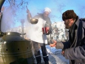 Супом и чаем согреют замерзающих в Бахчисарае