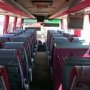 Возле Мраморной пещеры в Крыму застрял экскурсионный автобус с детьми