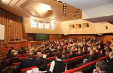 В парламенте Крыма поспорили из-за лозунгов